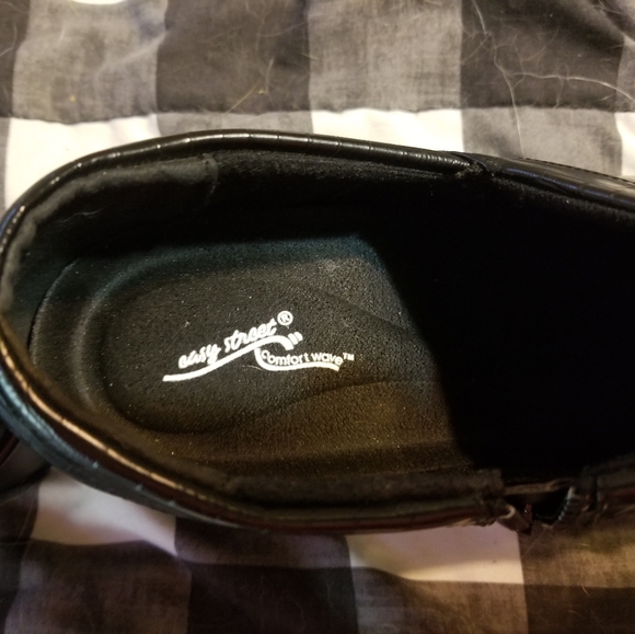 Easy Street Comfort Ware Shoes size 11W Euc - Picture 5 of 8